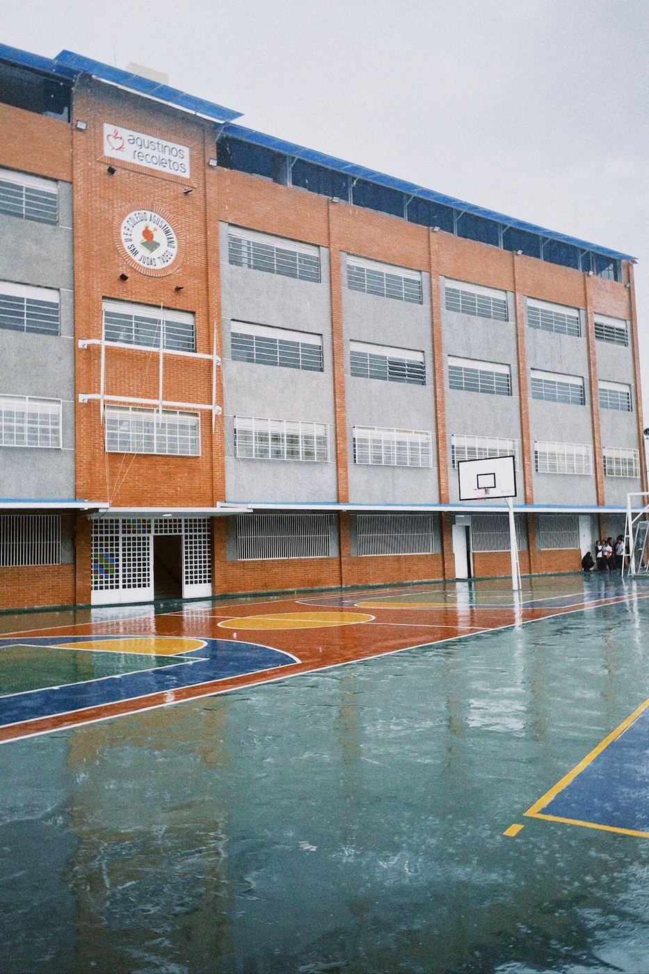 Fachada del Colegio Agustiniano San Judas Tadeo, antes del sismo